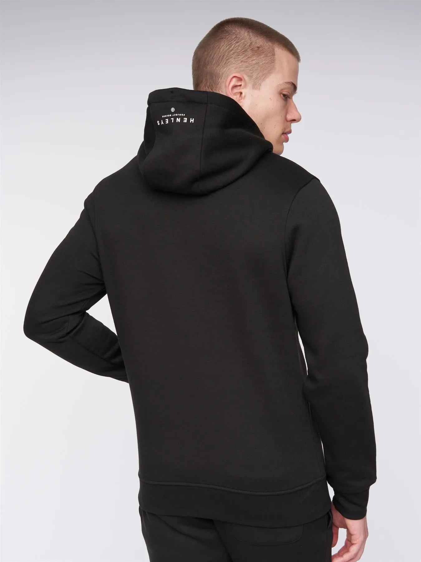 Aitchen Hoodie Black