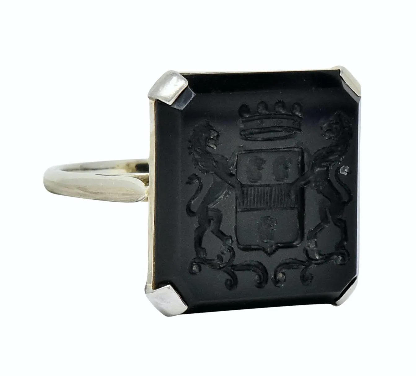 Art Deco 1930 Onyx Intaglio 14 Karat White Gold Heraldry Unisex Ring