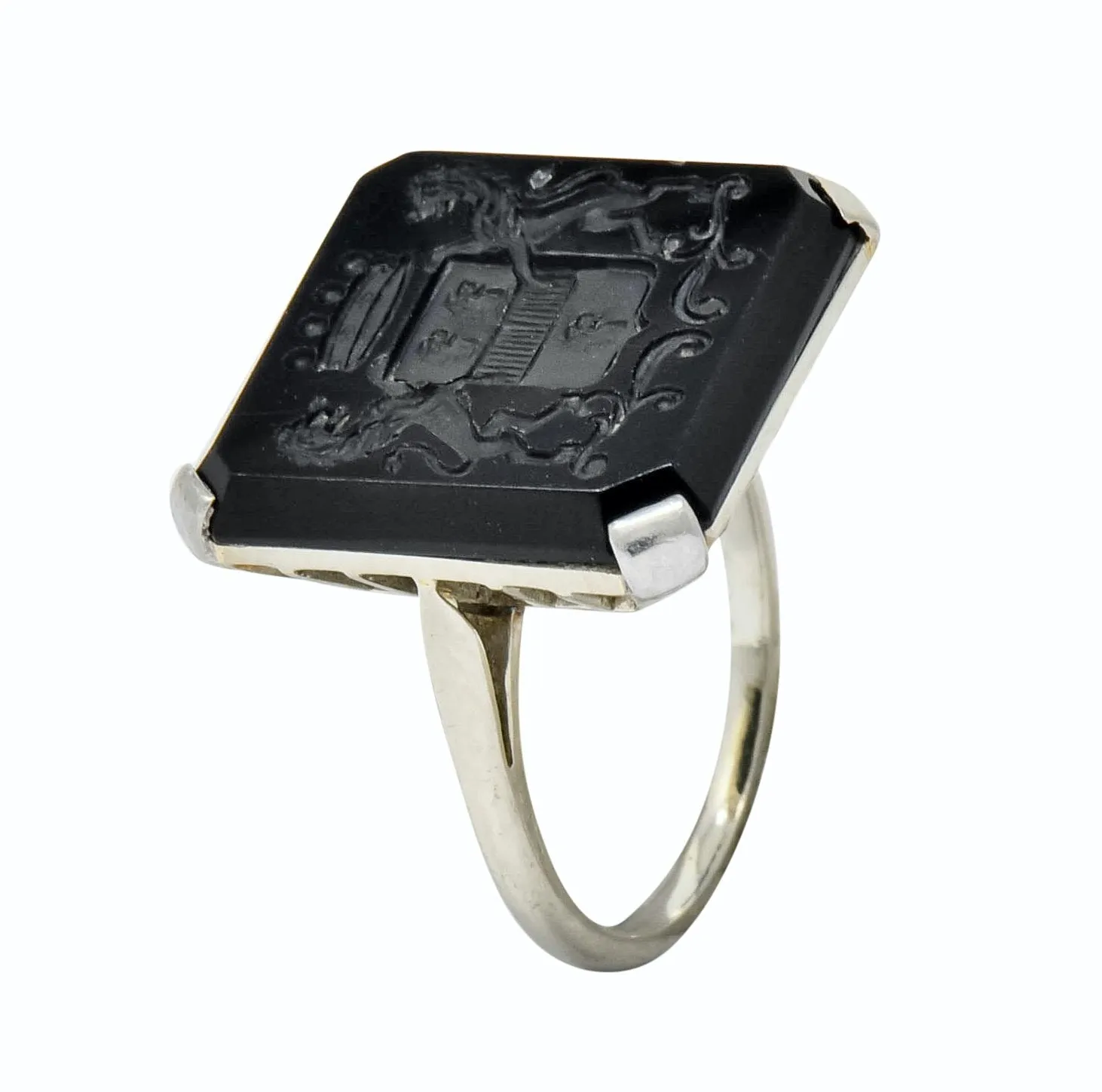 Art Deco 1930 Onyx Intaglio 14 Karat White Gold Heraldry Unisex Ring