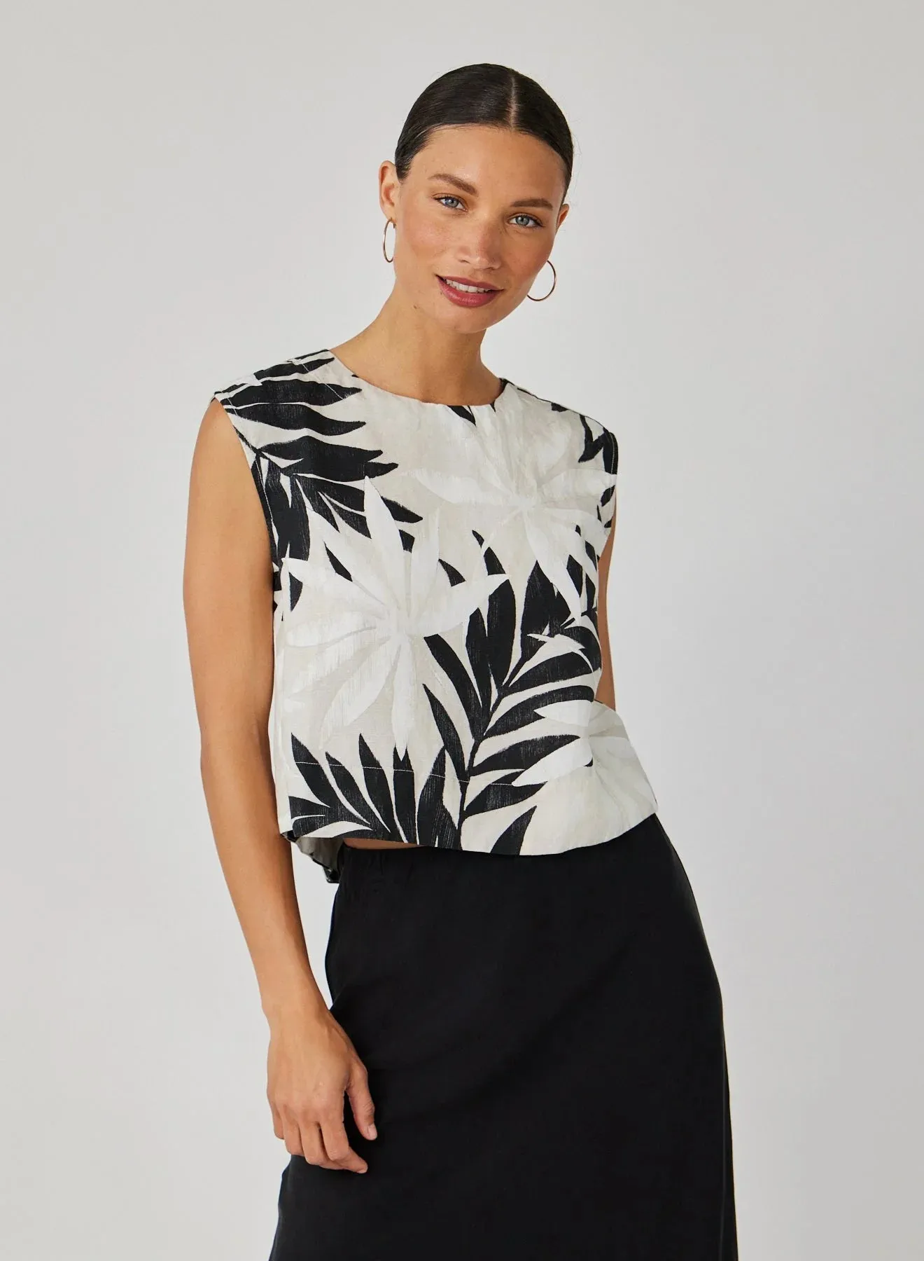 Bella Dahl Boxy Button Back Tank