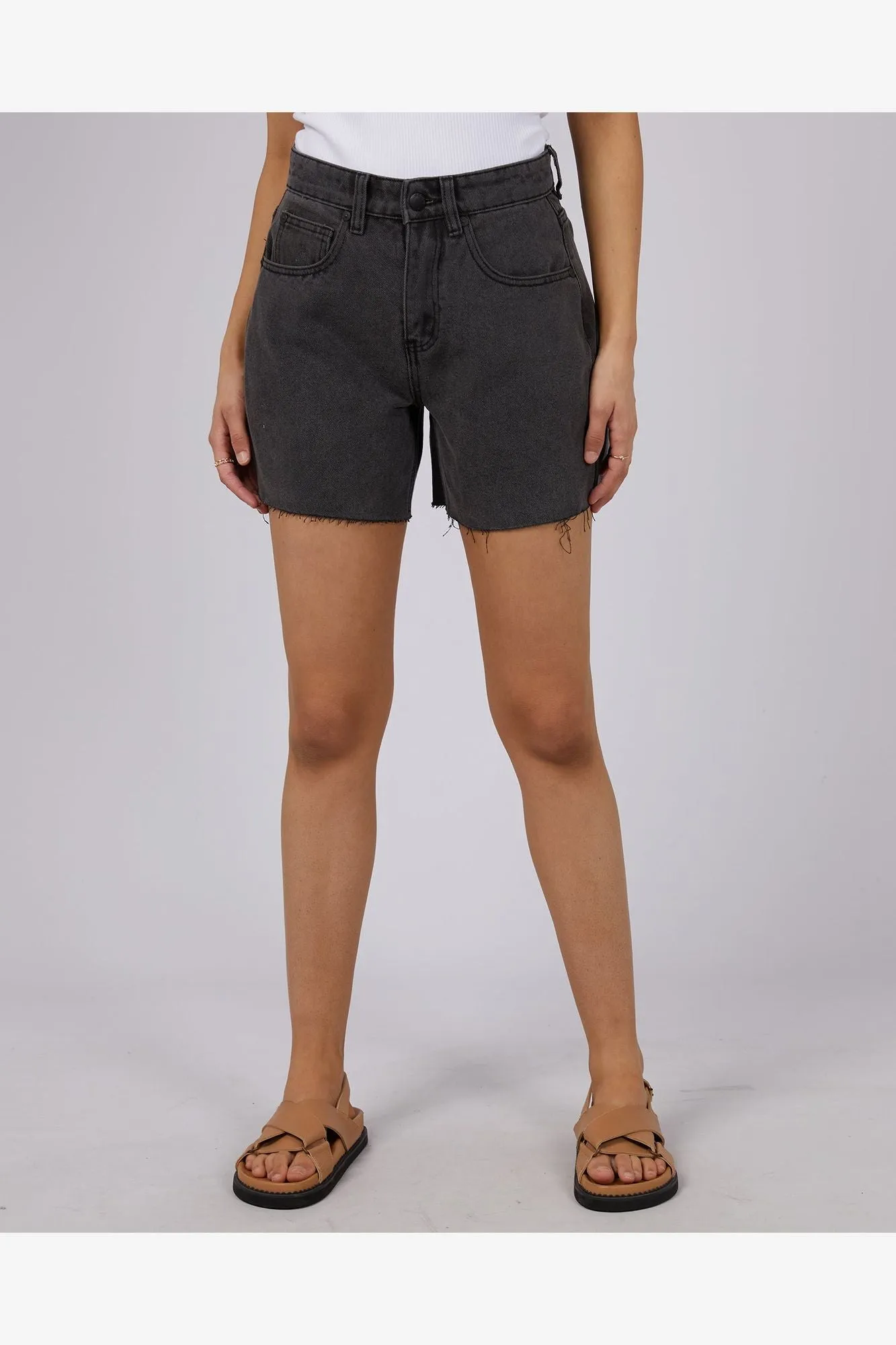 HARLEY BERMUDA SHORT - WASHED BLACK