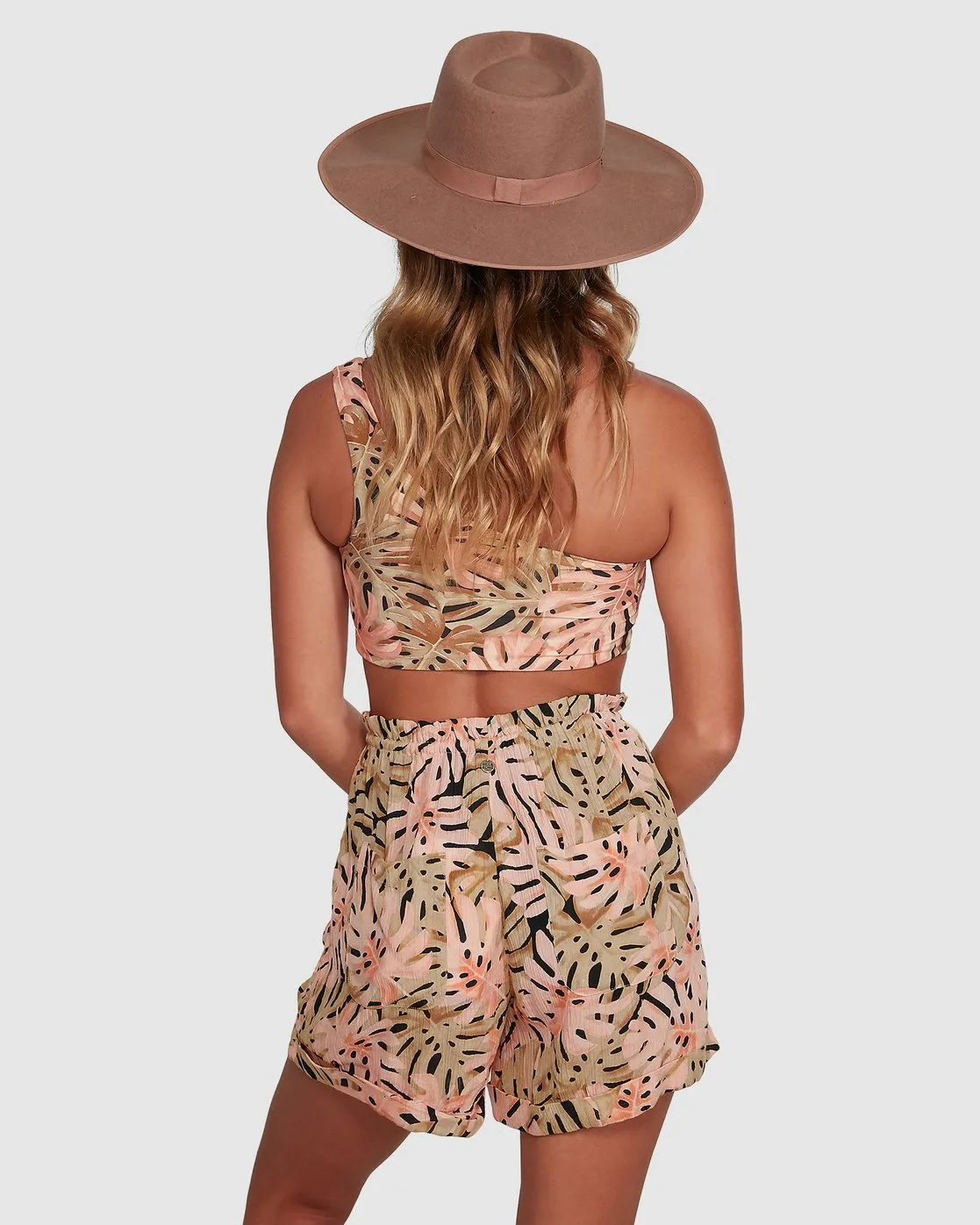 Hula Palm Shorts