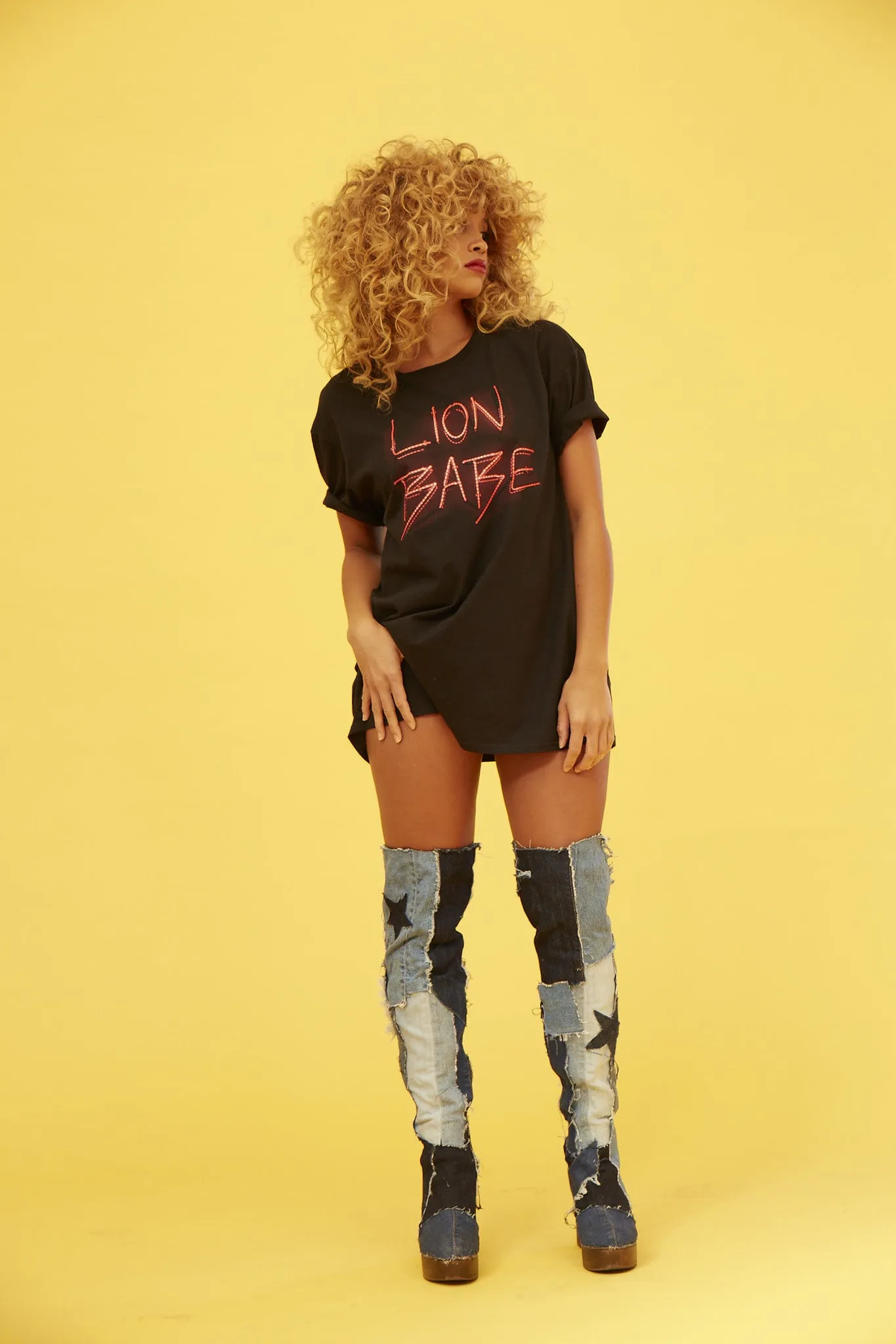LION BABE Logo T Shirt
