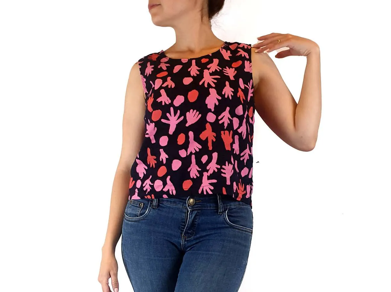 Magpie Goose black linen top with bright pink print size 10