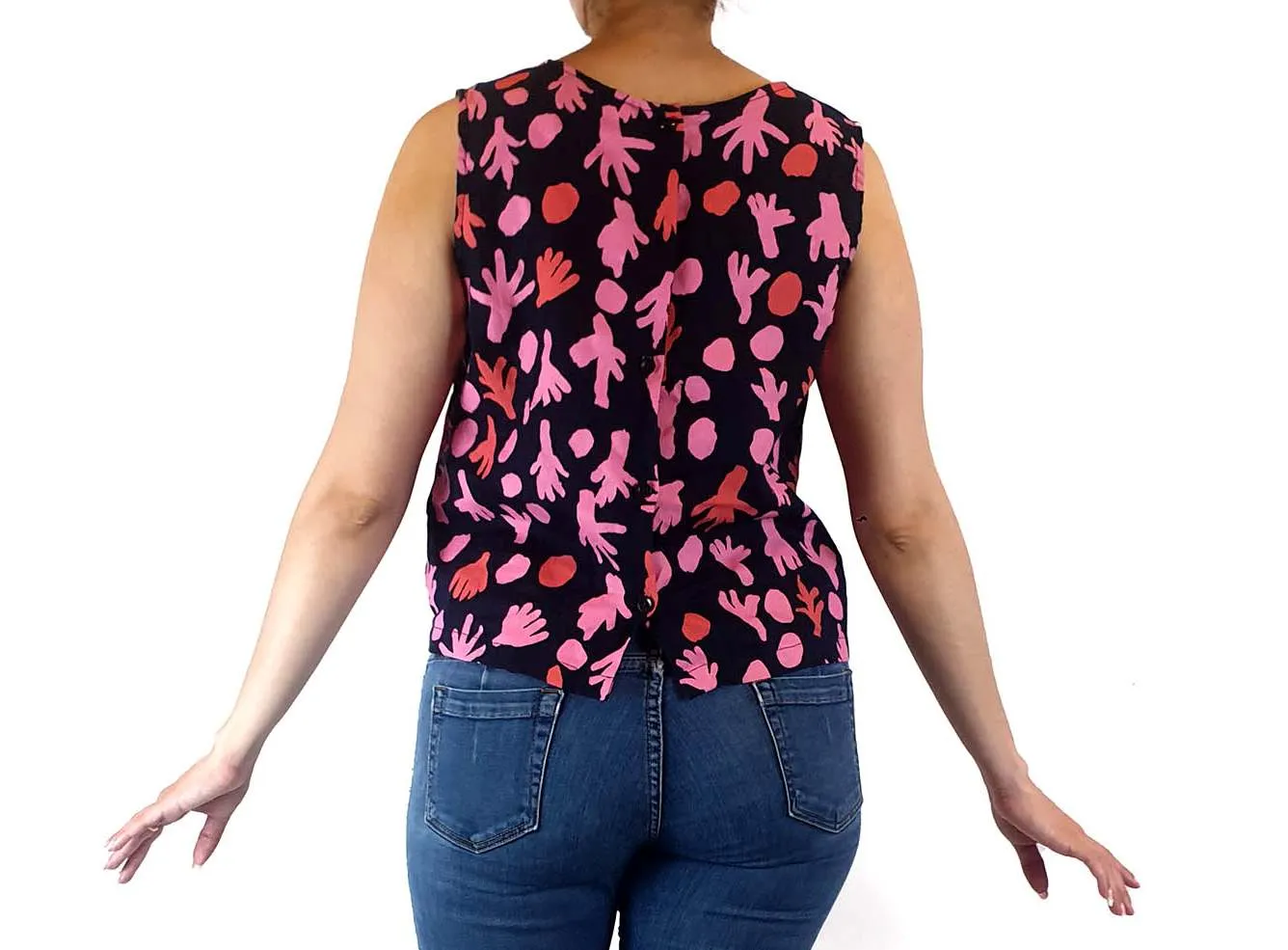 Magpie Goose black linen top with bright pink print size 10