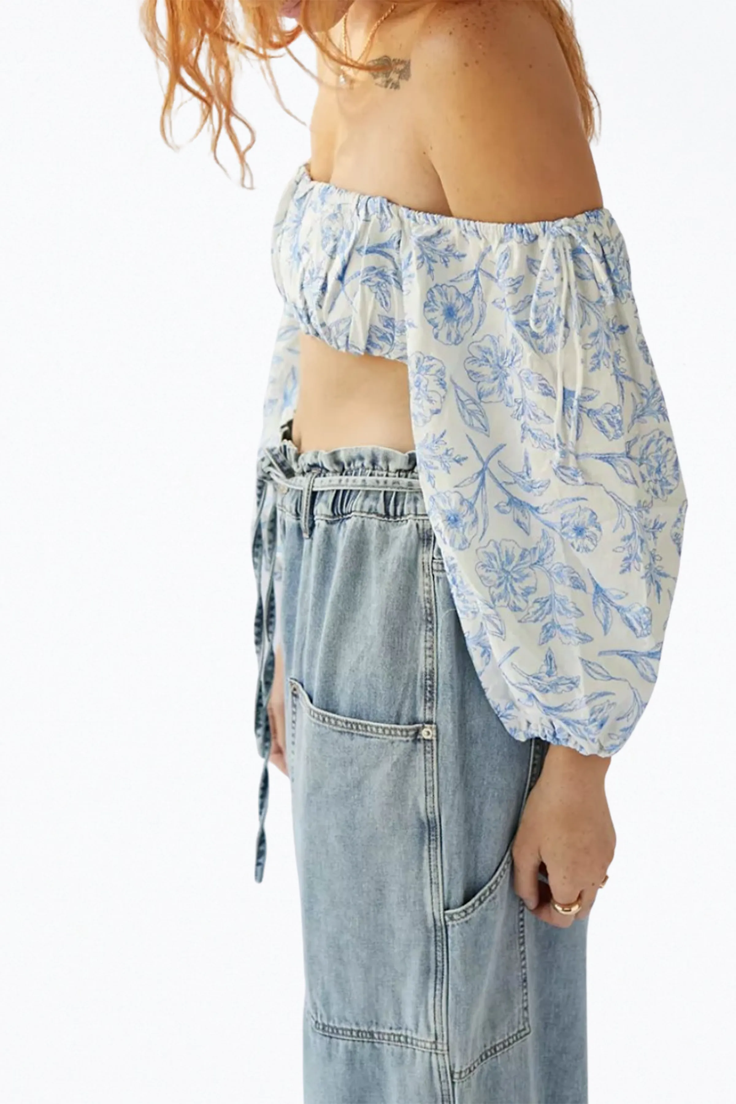 MAISIE CROPPED FLORAL-PRINT TOP