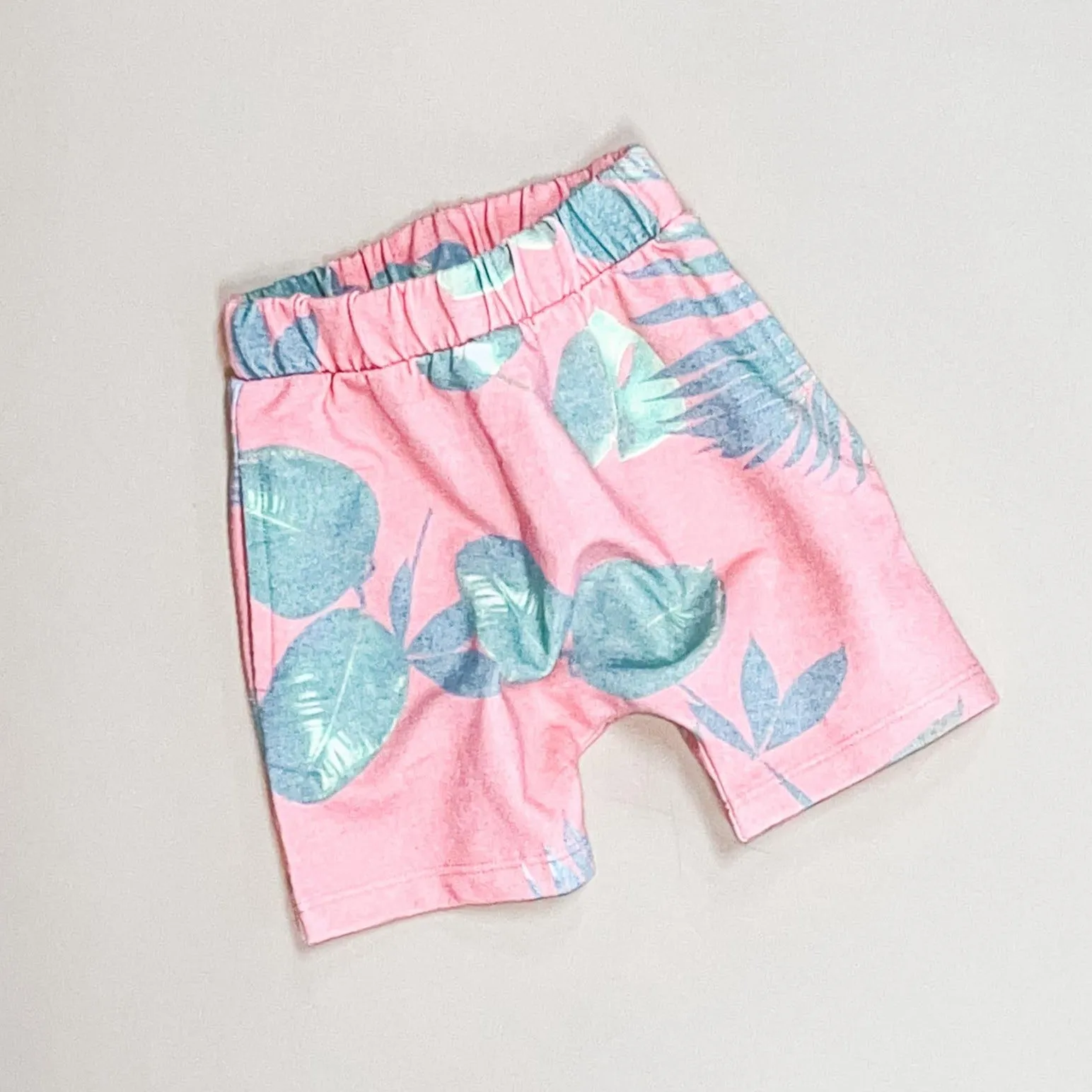 Memphis-Palm Shorts | Coral