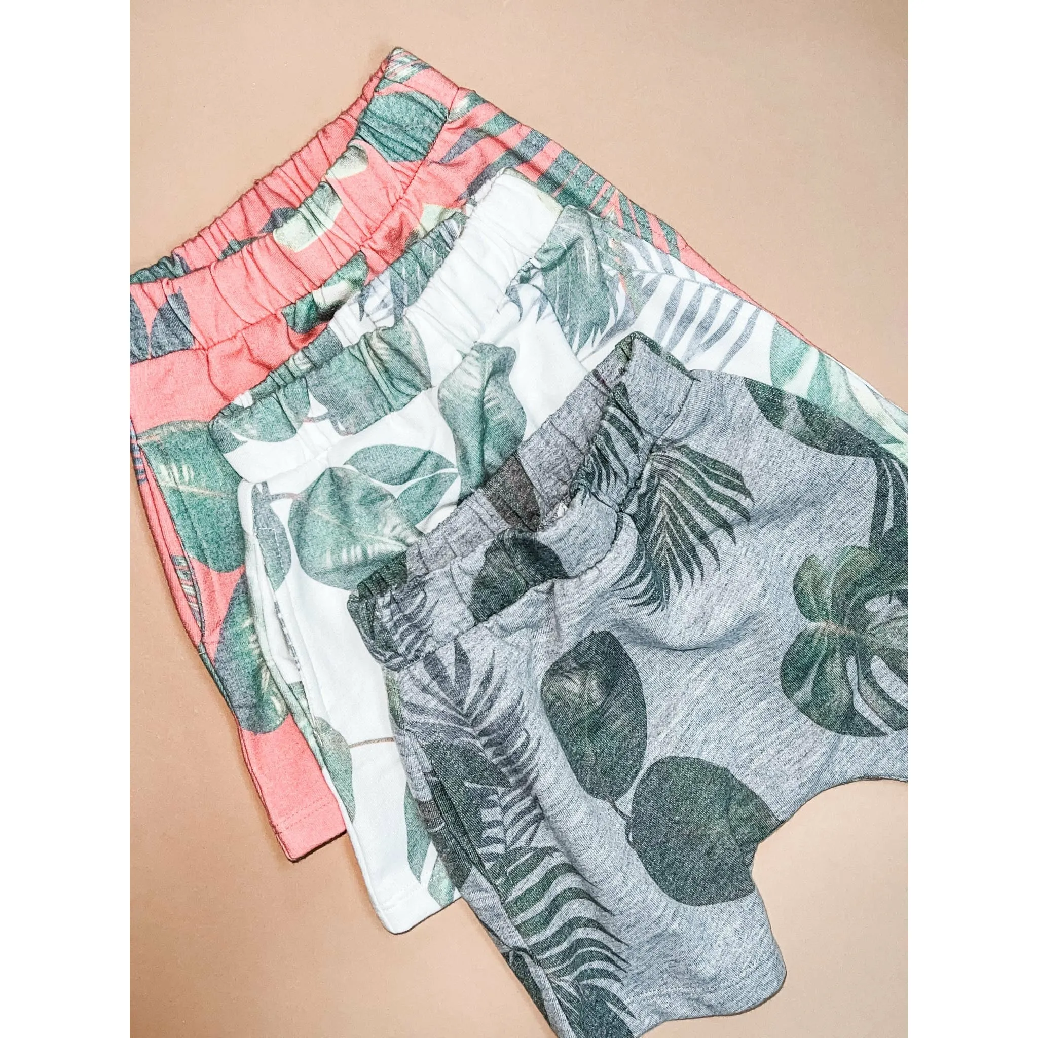 Memphis-Palm Shorts | Coral