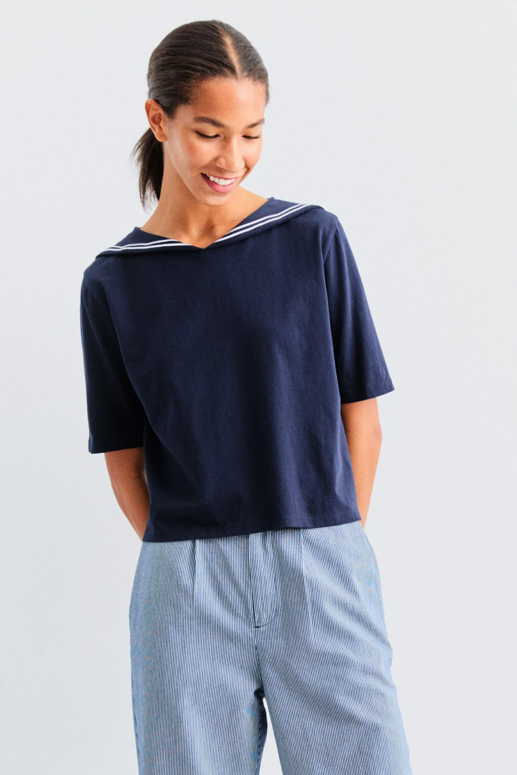 The Fisher - Navy/White