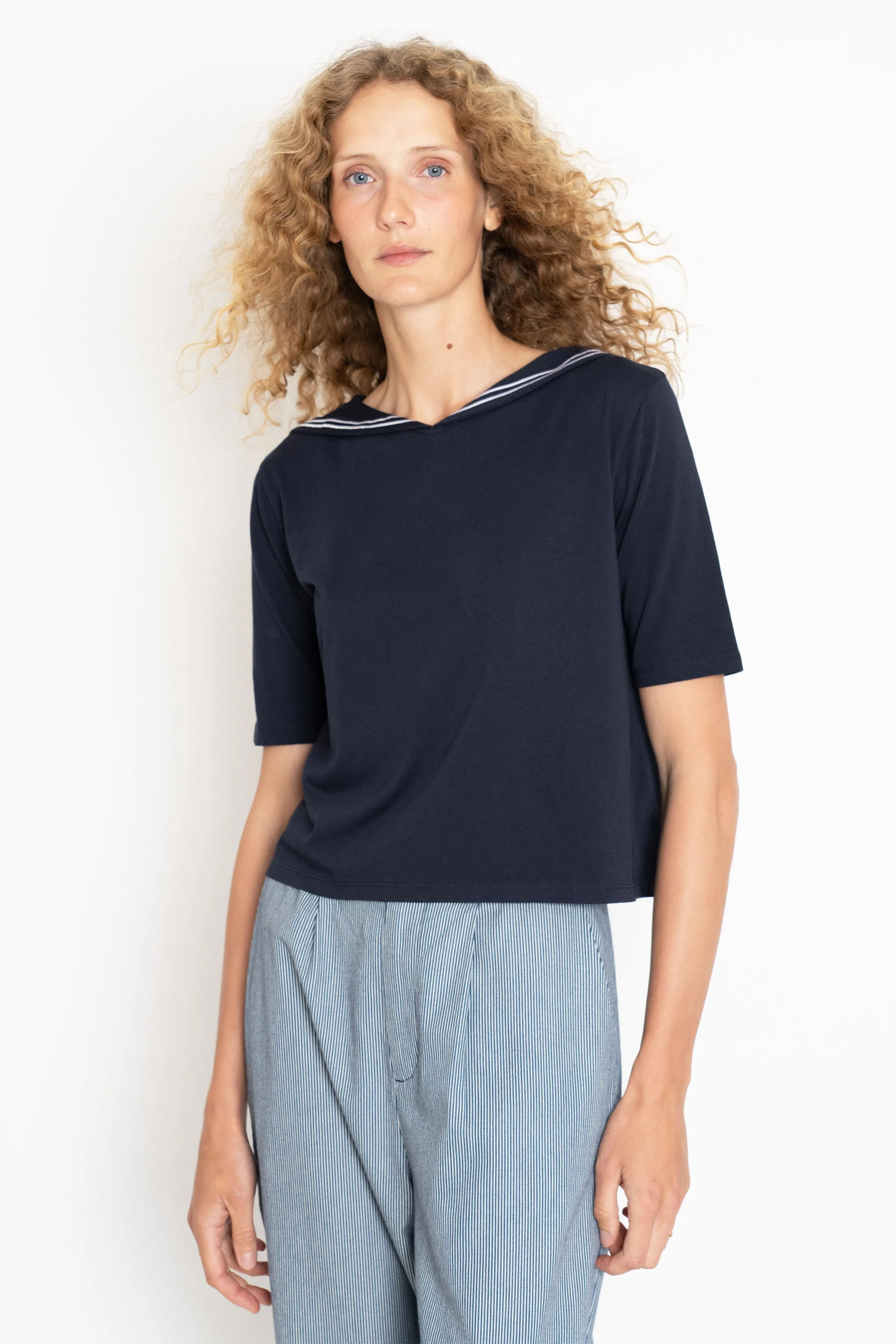 The Fisher - Navy/White